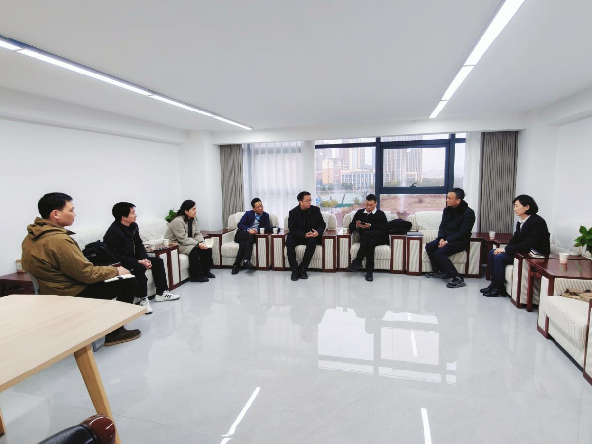 九江学院药生学院到访亚星集团 深化校企合作共探发展新篇